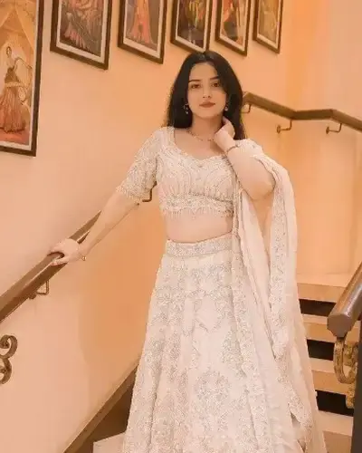 Escort Jagatballavpur